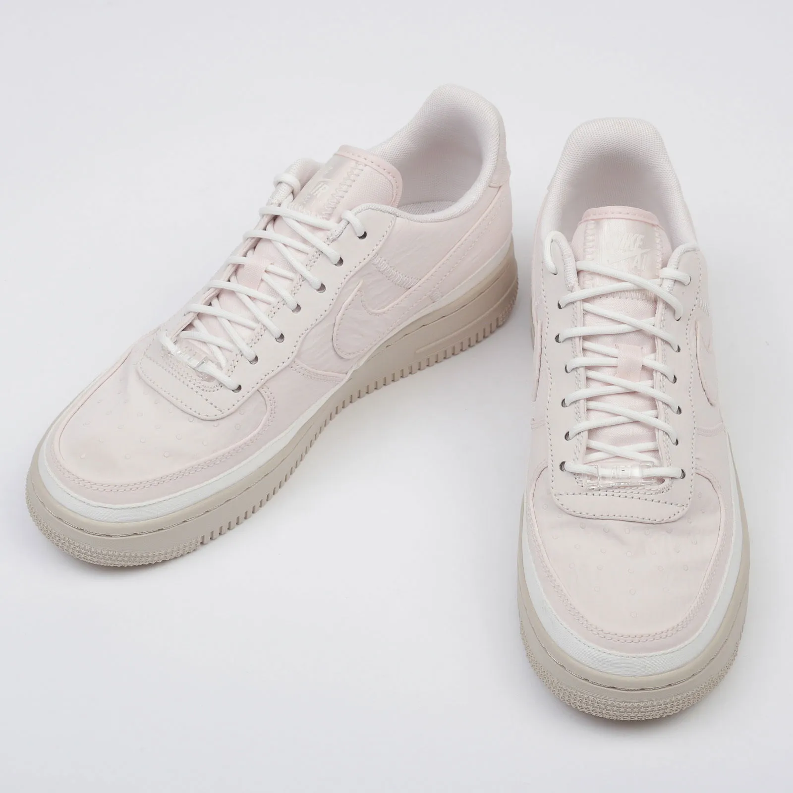 Nike Air Force 1 '07 SE W AA0287-604